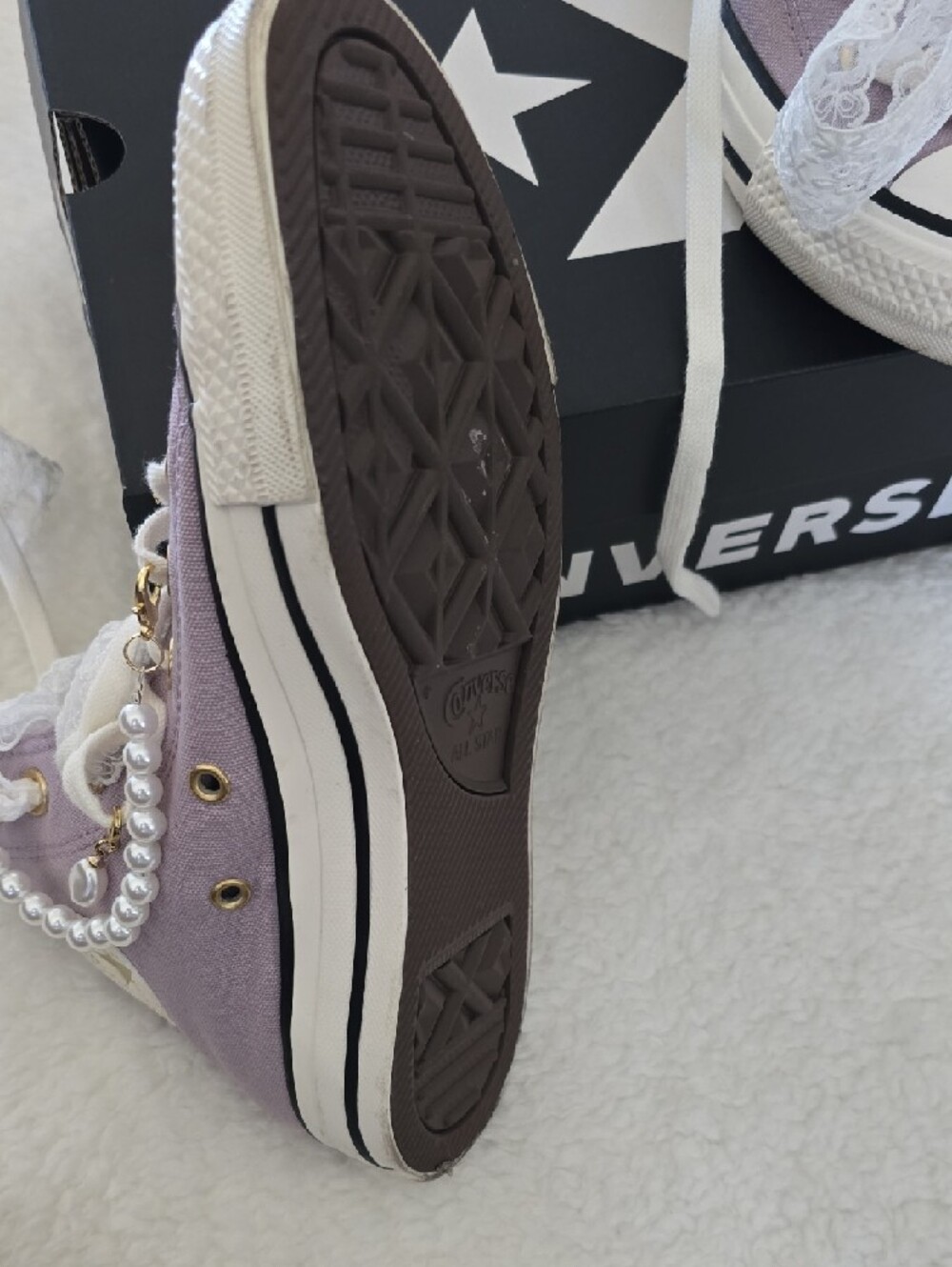Converse Lavender High-Top Sneakers with Lace Ribbon - Picture 5 of 5